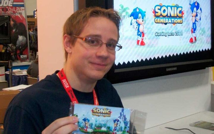 Foto de Aaron Webber, el mejor Community Manager de Sonic, cambia de puesto